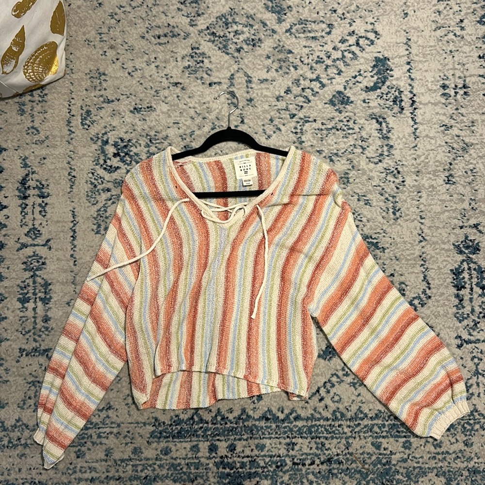 Billabong size medium cropped knit sweater red, pink, green, blue with ties